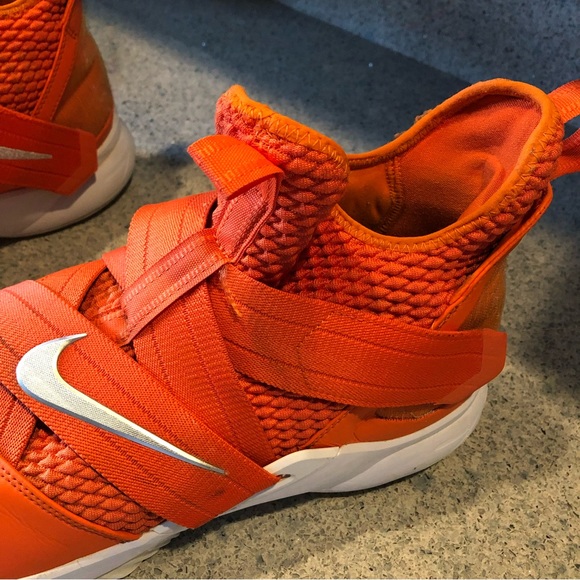 Nike Labron Soldier Orange size 15 - Picture 4 of 5